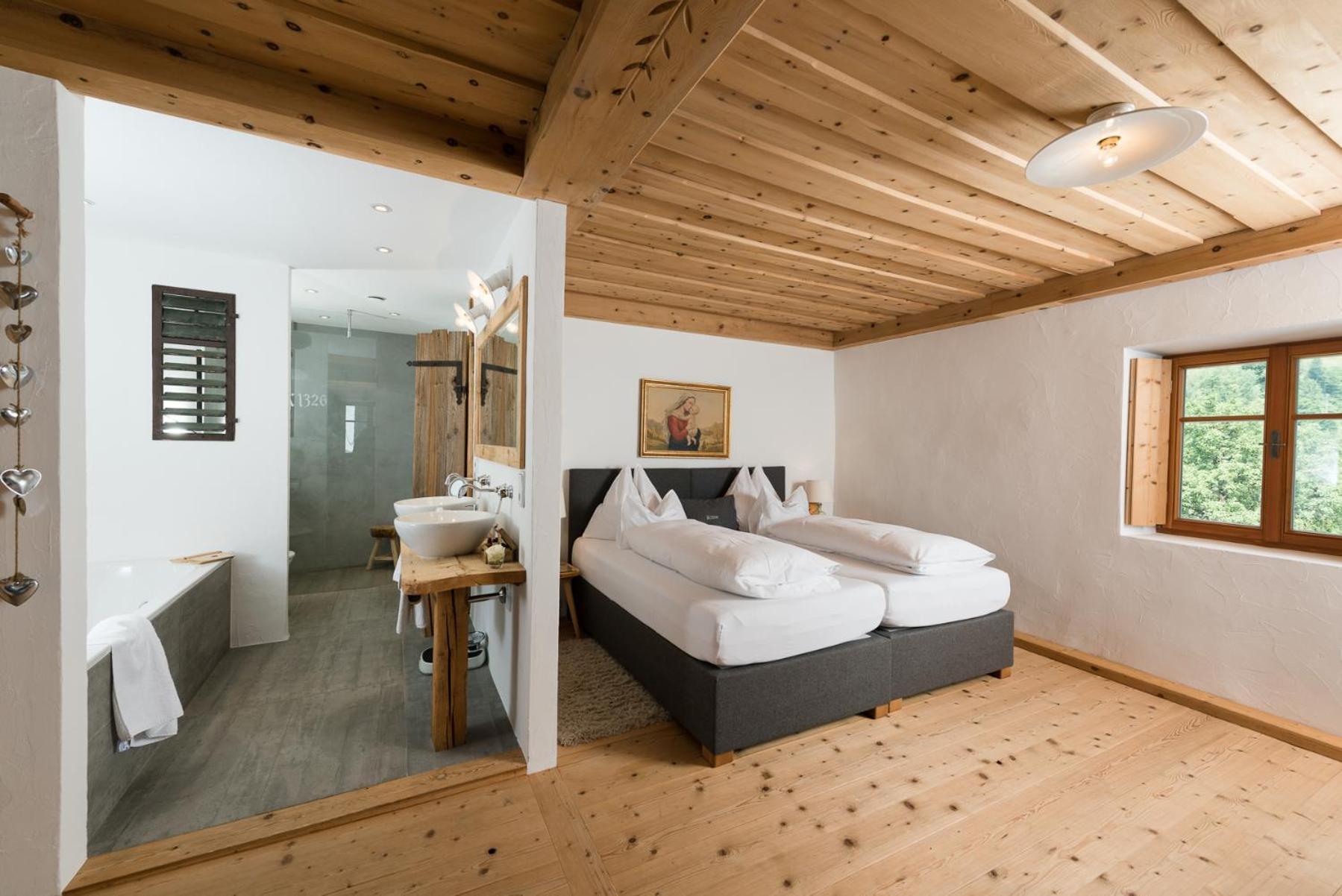 Hotel & Gourmetwirtshaus Kirchenwirt Seit 1326 ليوغانغ المظهر الخارجي الصورة